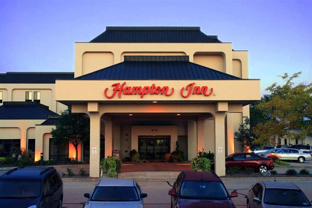 Hampton Inn Milwaukee Brookfield Esterno foto